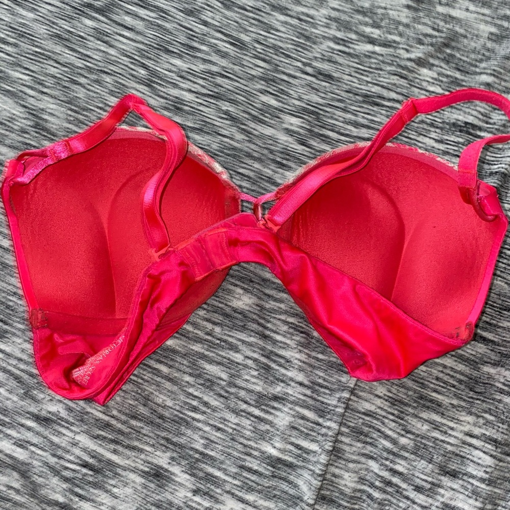 Victoria’s Secret bra